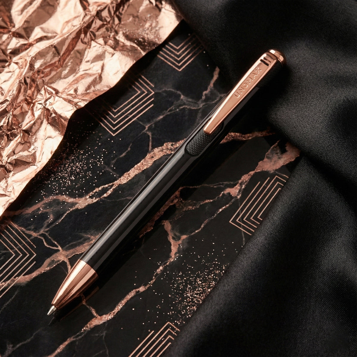 Unomax Lumina Black Metal Body with Gold Clip Retractable Ball Pen