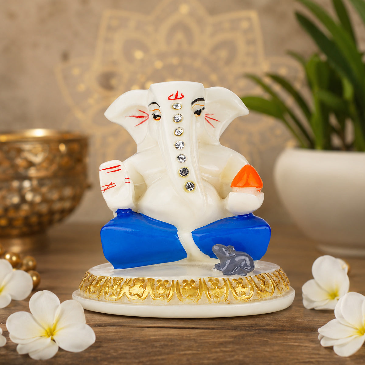 The Writershub Lord Ganesha Idol for Home, Car & Office Décor – 7cm Resin Ganpati Murti