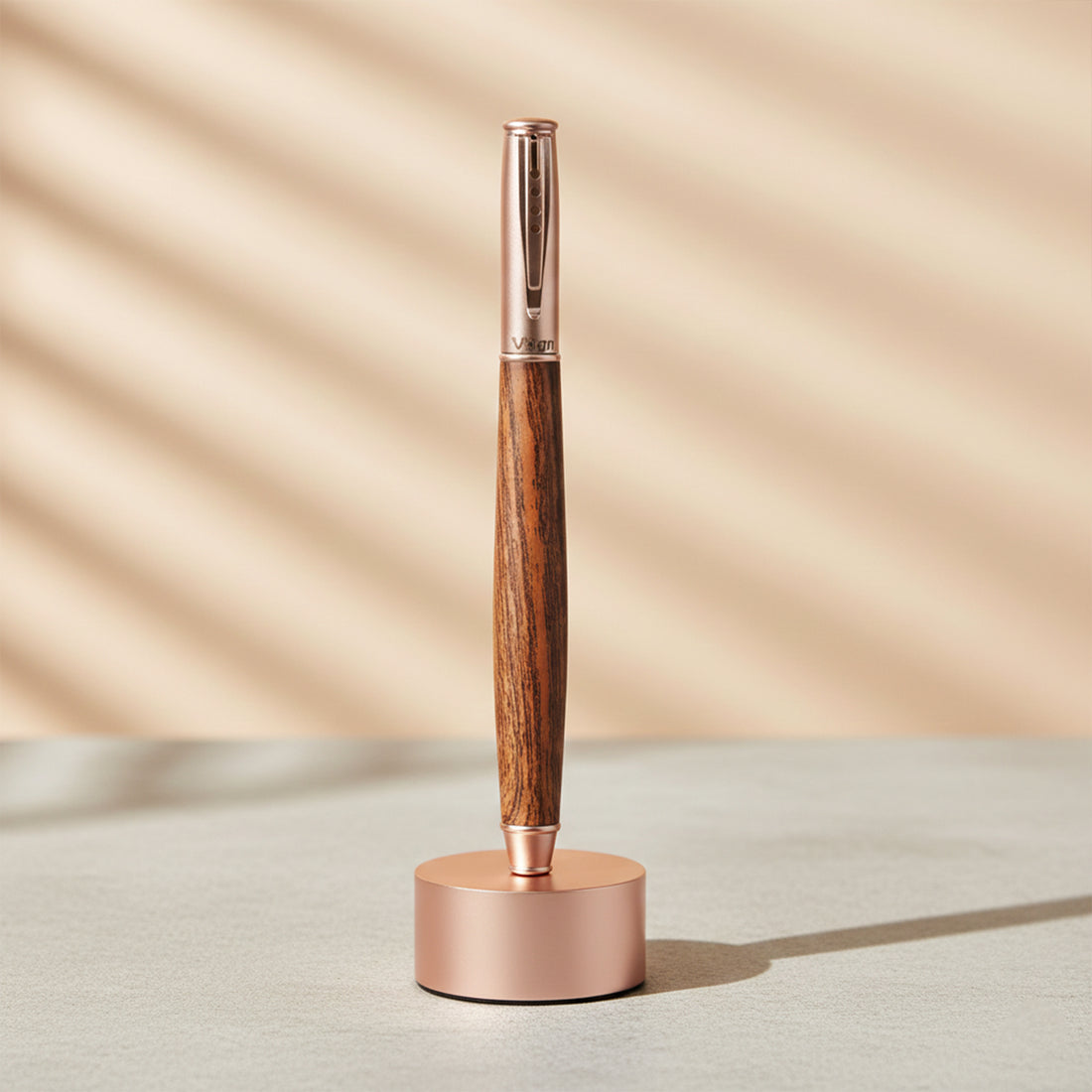 V Sign Beena Fiorella Brown Wooden Pattern Fountain Pen