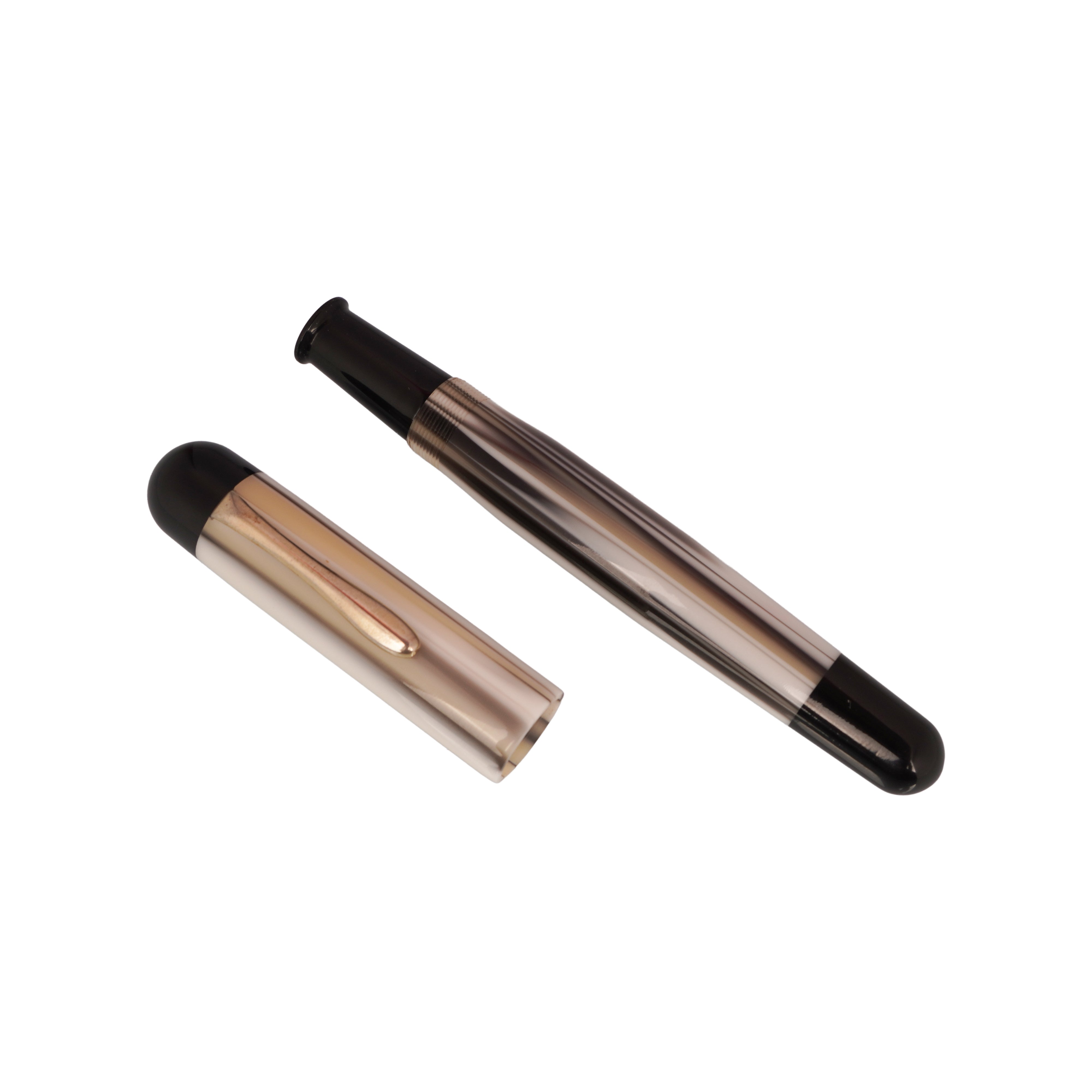 Ranga P27 Majestic Fountain Pen Black & White Acrylic