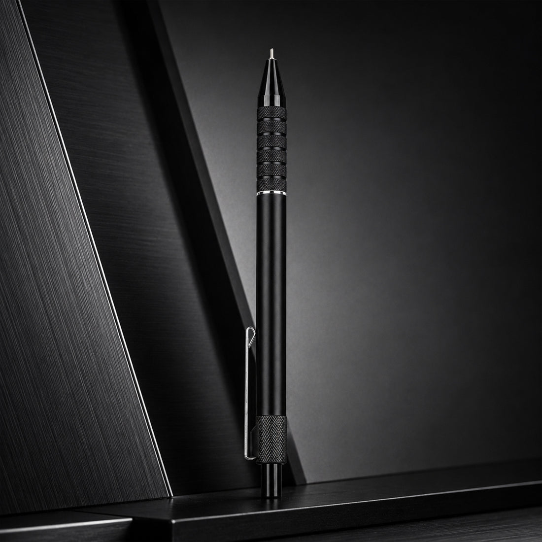 Unomax Matiz Metal Body Ball Point Pen — Black, Retractable