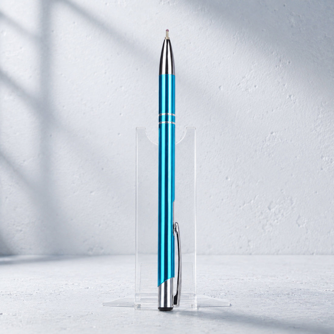 Unomax Kent Metal Body Ball Point Pen — Blue, Retractable