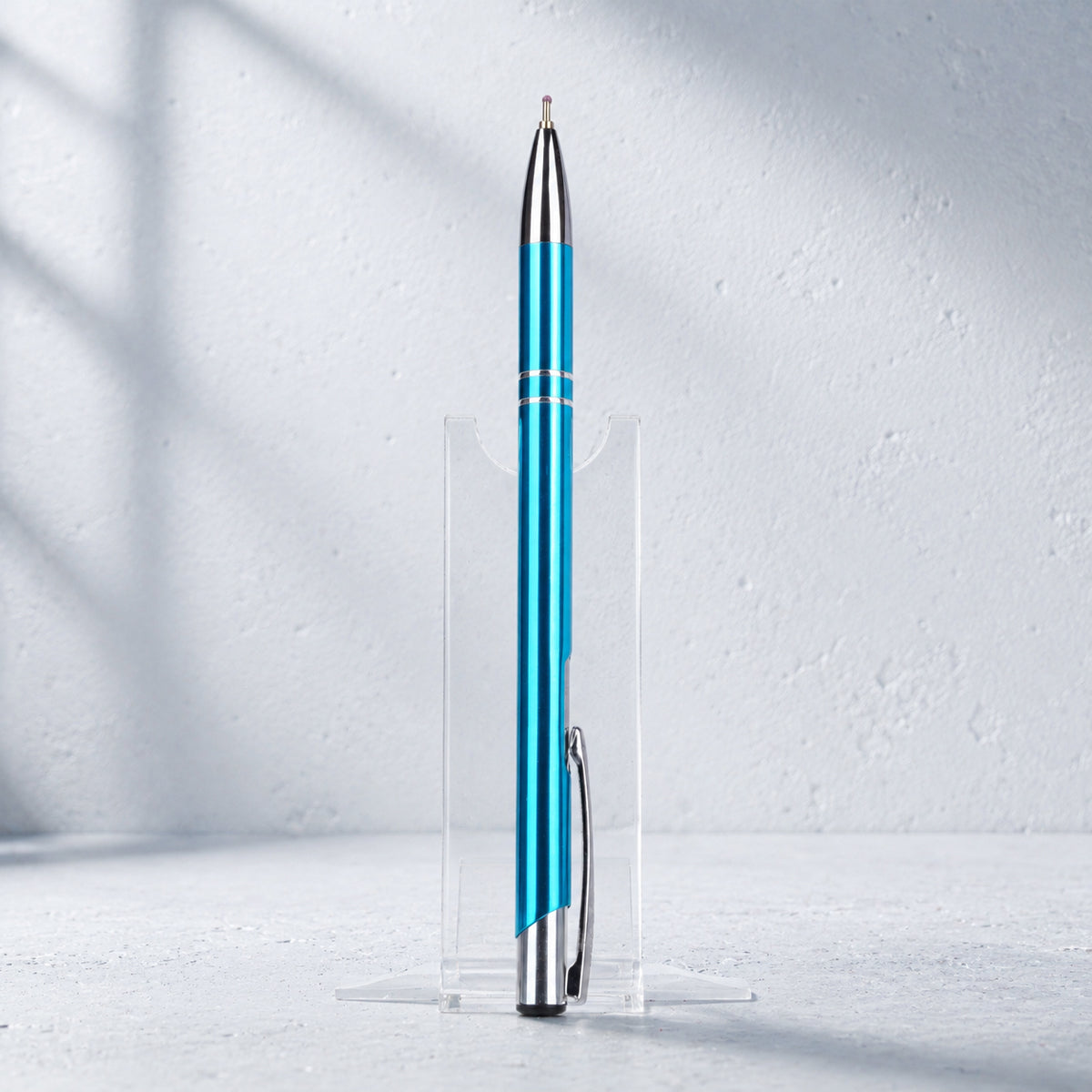 Unomax Kent Metal Body Ball Point Pen — Blue, Retractable