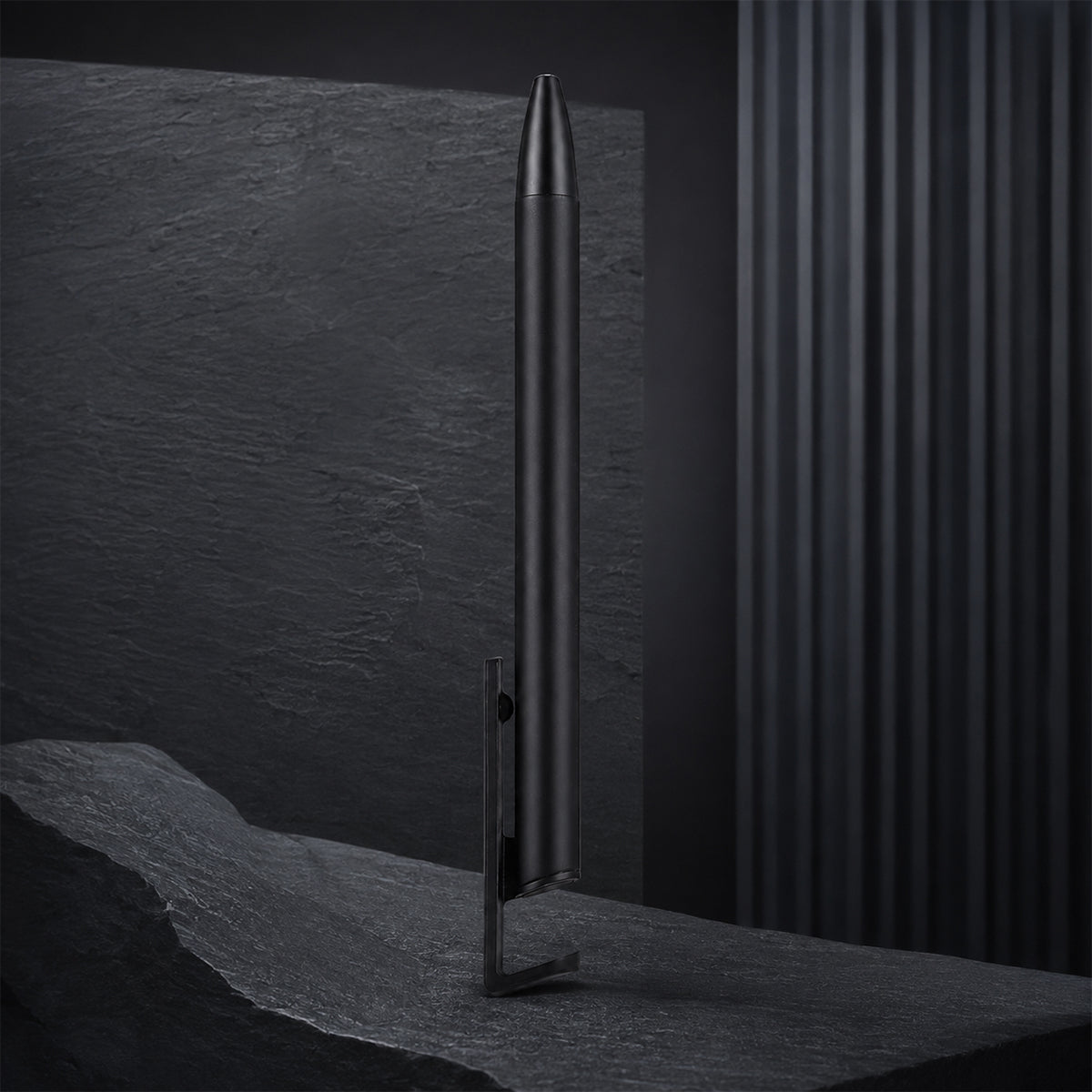 The Writershub Matte Black Retractable Ball Pen — Blue Ink
