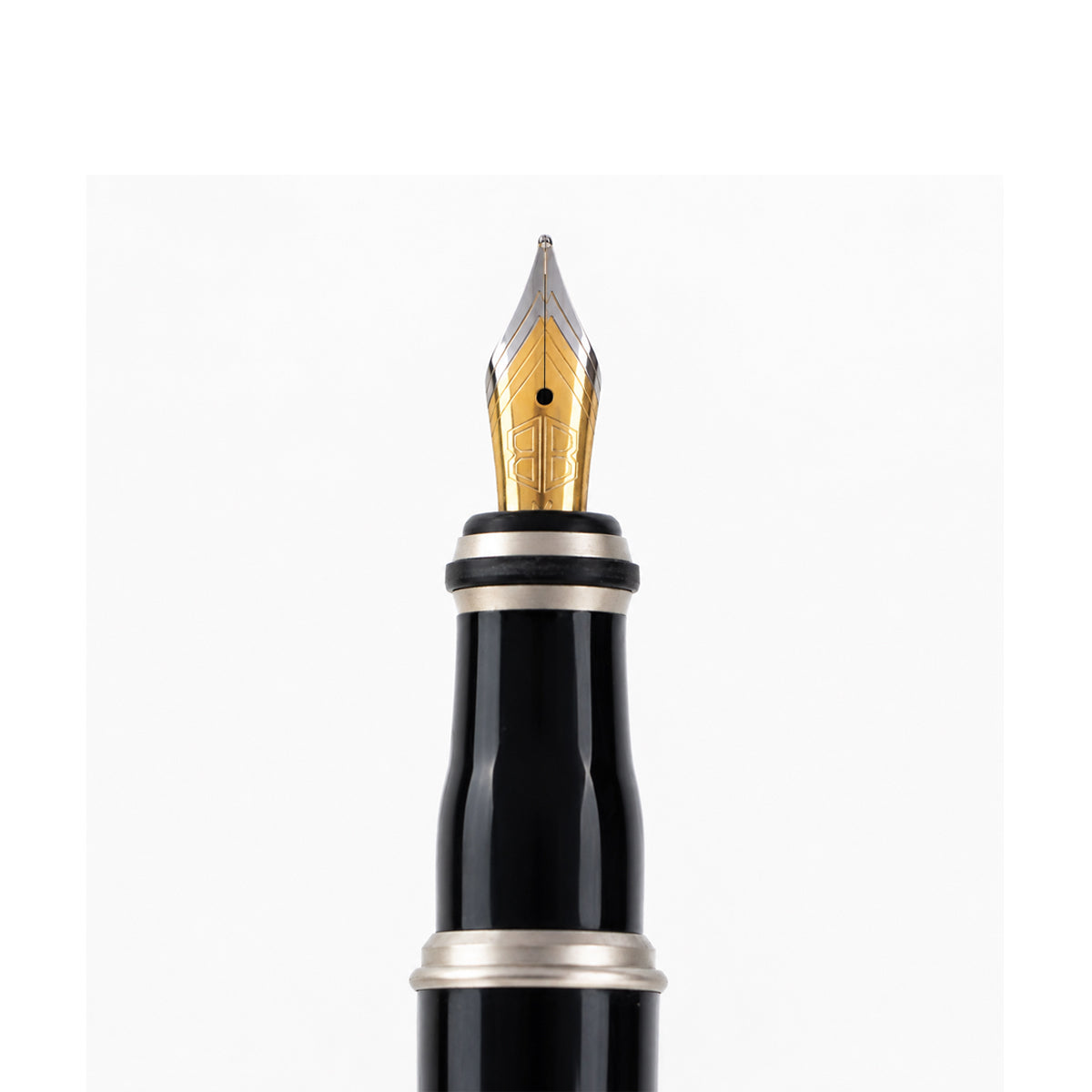 Vsign SB Black Body with Silver Engraved Cap Medium Nib Fountain Pen – Cap Type | Converter & Cartridge