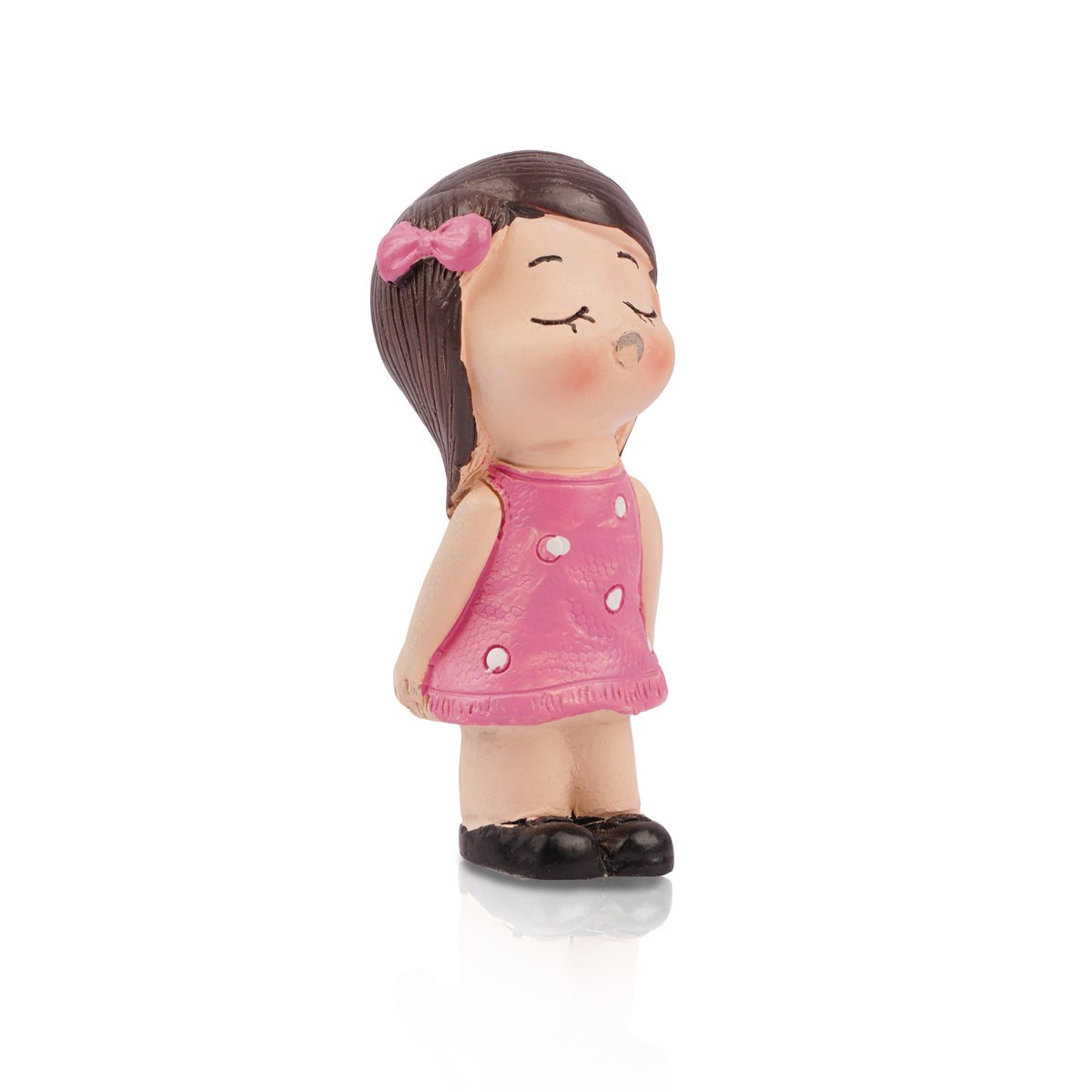 Romantic Couple Mini Figurine – White & Pink Polyresin (8.5 cm)