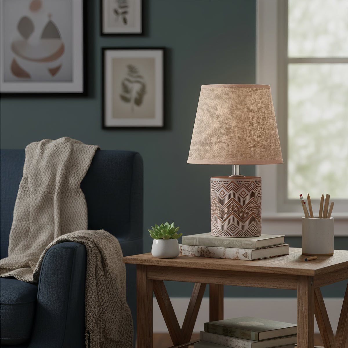 Elegant Tribal Pattern Ceramic Table Lamp – Modern Ethnic Décor