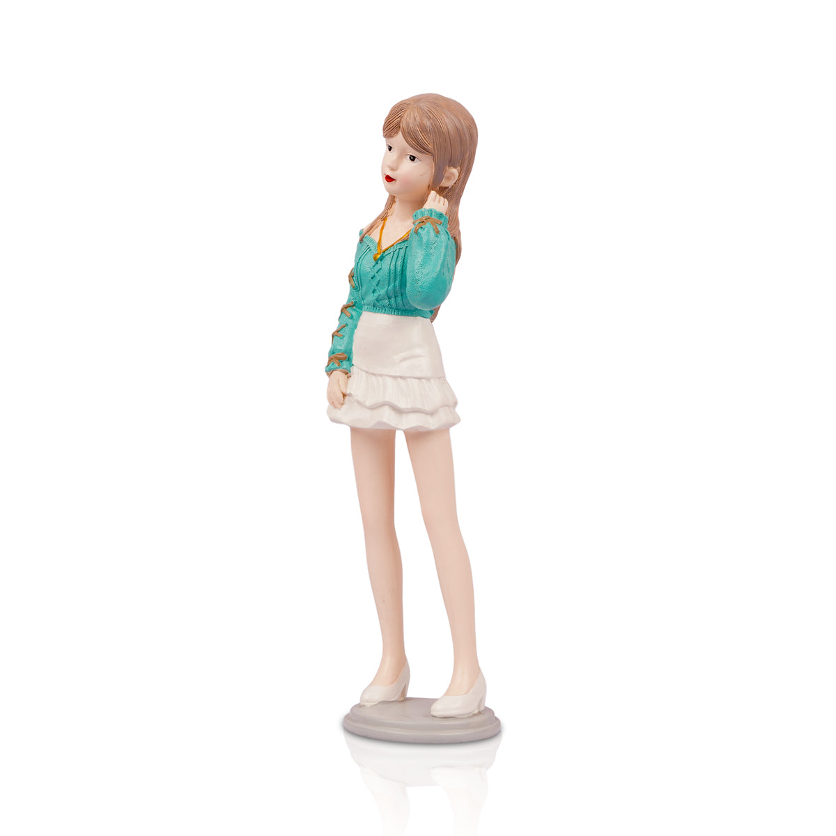 Decorative Girl Figurine Showpiece – Elegant Resin Home Décor