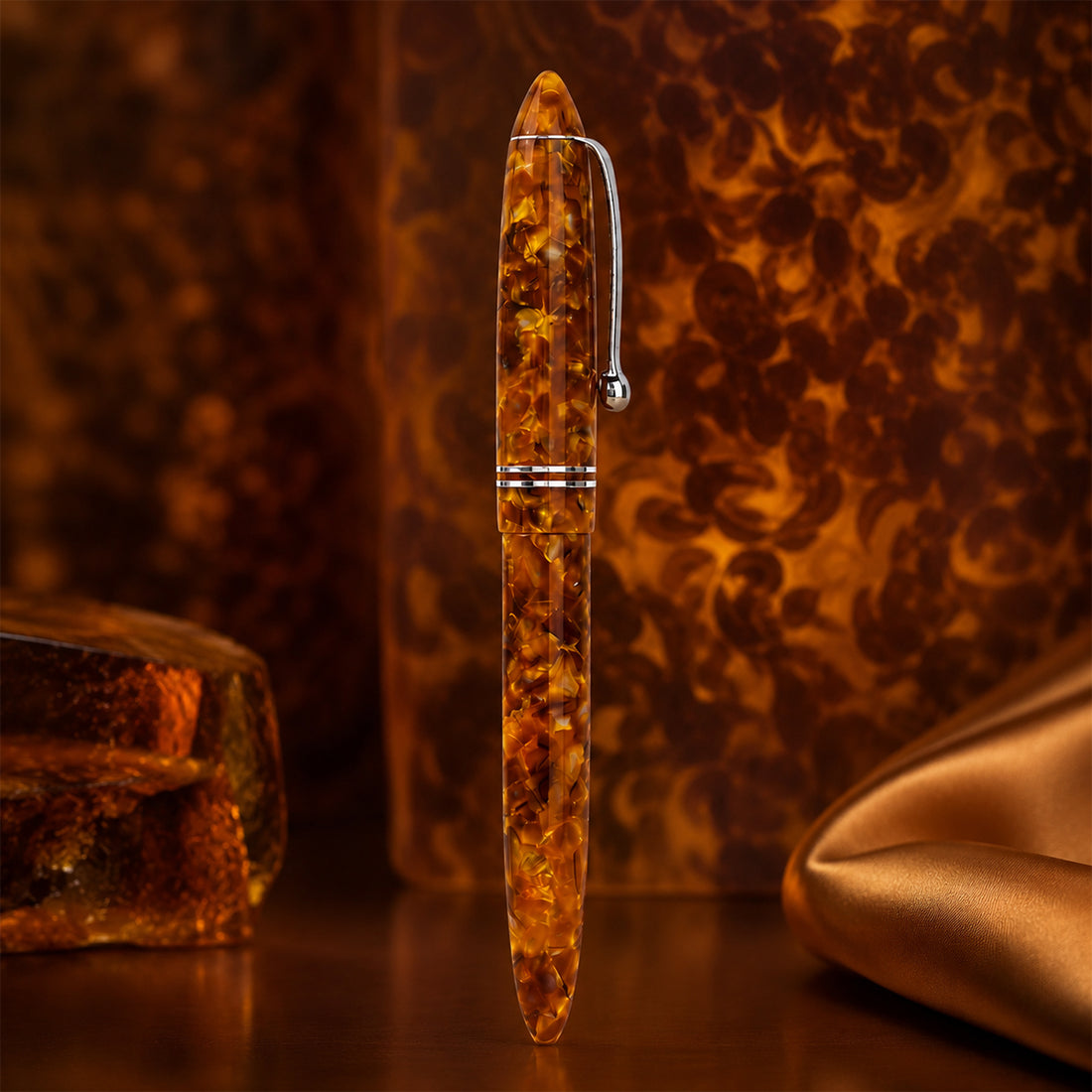 Click Yen Brown Marbled Acrylic Fountain Pen — Broad Nib